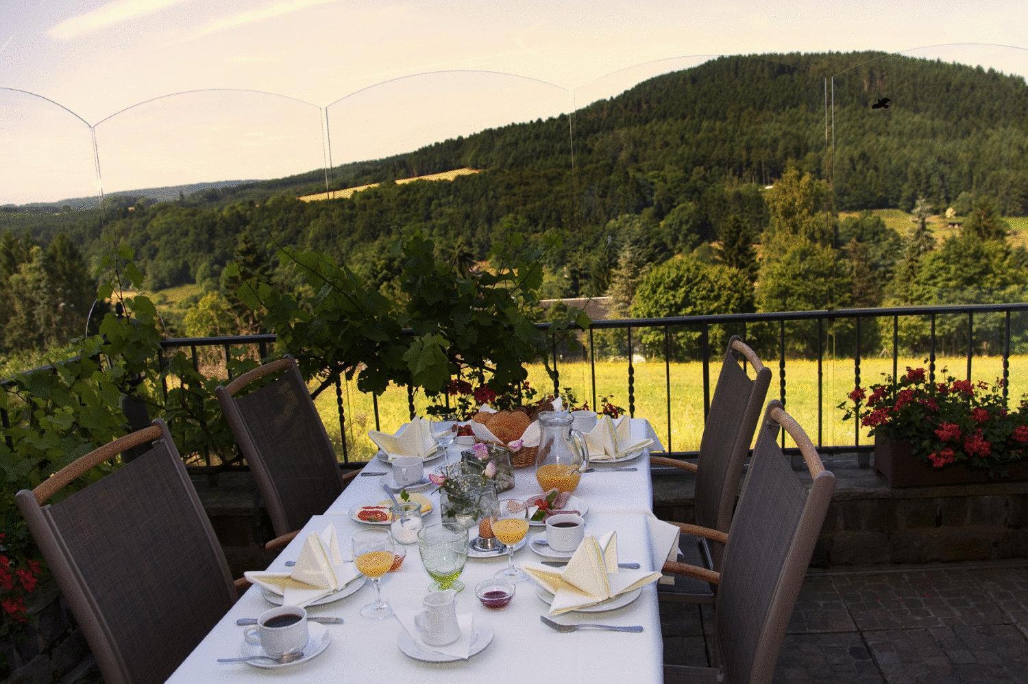 Hotel Landhaus Müllenborn Gerolstein Exterior foto